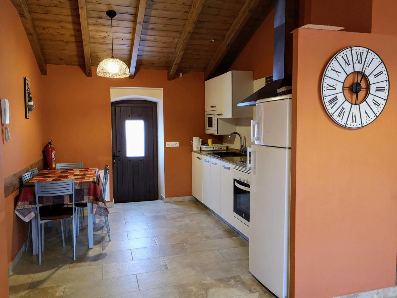 Casa Rural Abascal เซญา ภายนอก รูปภาพ
